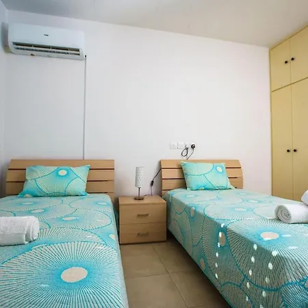 Easydream Maisonette * Paralimni
