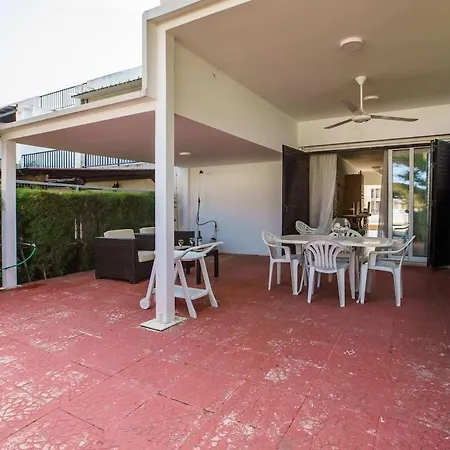 Easydream Maisonette * Paralimni